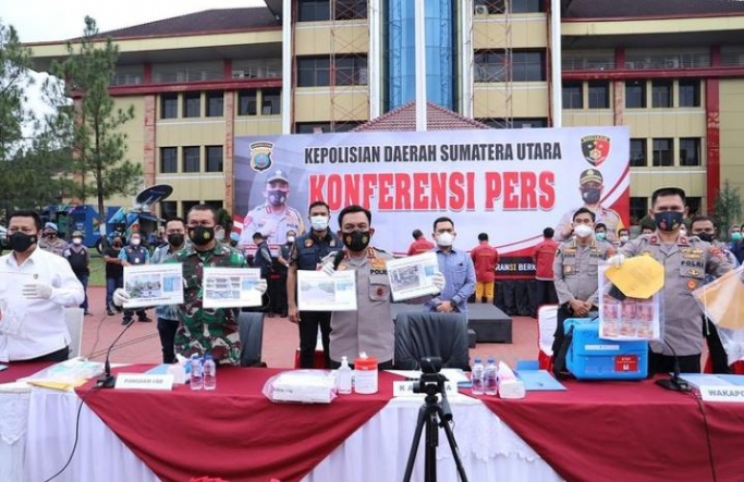 Keterangan Kapolda Sumut dan jajarannya. (Foto: Instagram Polda Sumut)