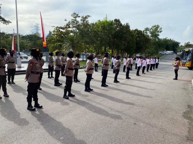 Polwan dalam menjaga keamanan masyarakat. (Foto: Dok Net). 