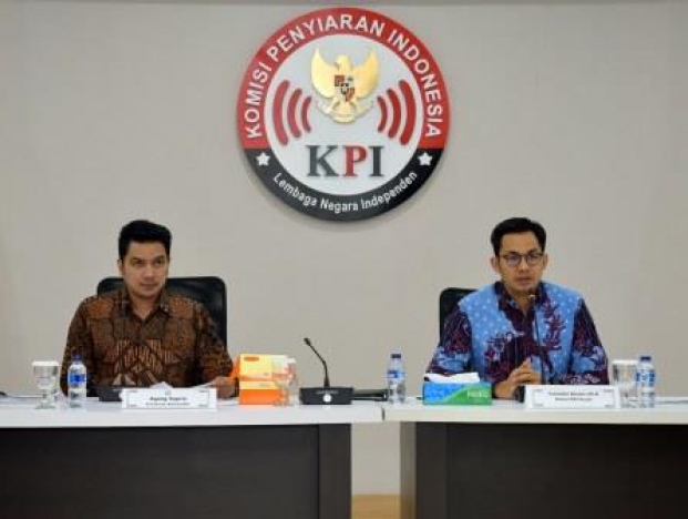 Ketua KPI Pusat Agung Suprio dan jajarannya. (Foto: Dok Net)