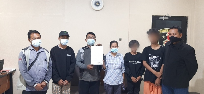 Kasus pemukulan anak di bawah umur di Kalideres yang viral berakhir damai. (Foto: PMJ News). 