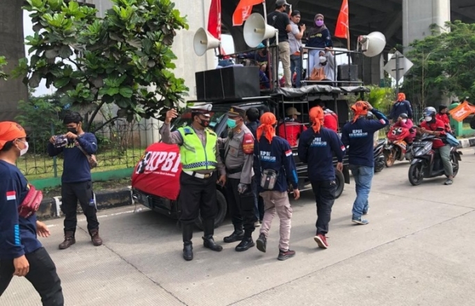 Demo buruh di Jakarta. (Foto: PMJ News)