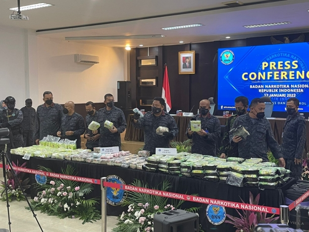 Pengungkapan kasus narkoba oleh BNN. (Foto: PMJ News). 