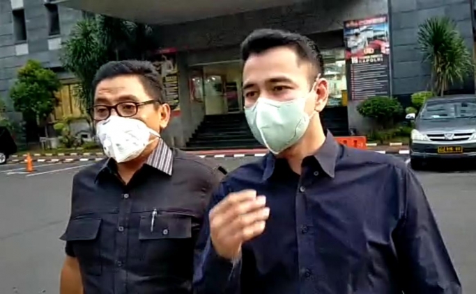 Raffi Ahmad saat di Polda Metro Jaya. (Foto: PMJ/Yeni).