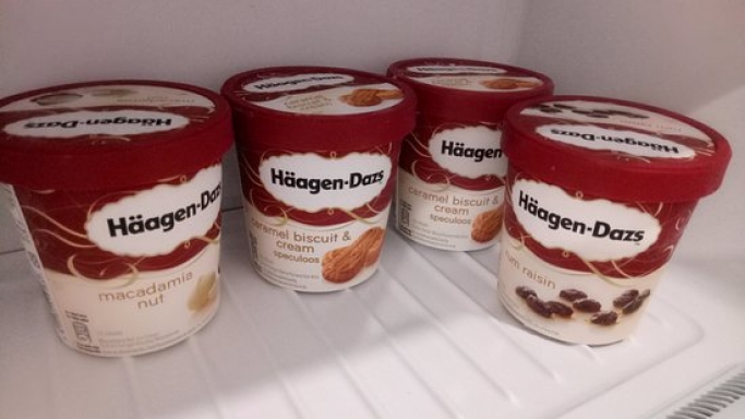 Es krim Haagen-Dazs rasa vanila. (Foto: Dok Net)