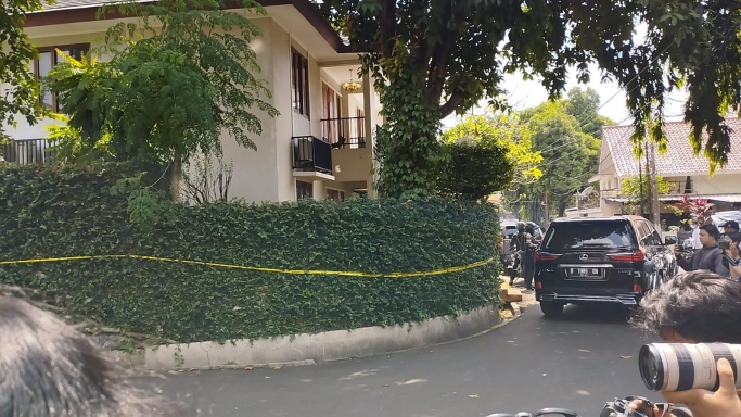 Situasi rumah Ferdy Sambo, di Jakarta.  (Foto: PMJ News/ Fajar). 