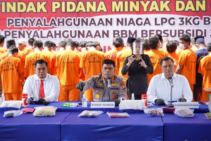 Keterangan Kabid Humas Polda Riau Kombes Pol Sunarto. (Foto: PMJ News)