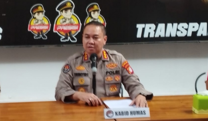 Kabid Humas Polda Metro Jaya, Kombes Pol Trunoyudo Wisnu Andiko saat konferenasi pers. (Foto: PMJ News/Fajar)