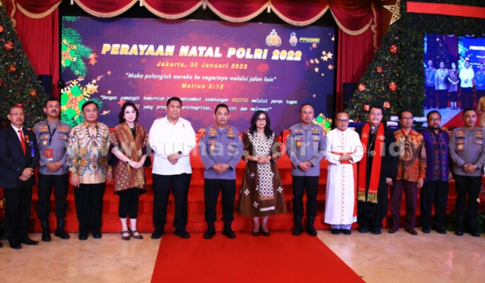 Kapolri Jenderal Listyo Sigit Prabowo menghadiri perayaan Natal bersama jajaran umat kristiani di lingkungan Polri. (Foto: PMJ News)