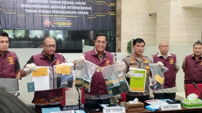 Keterangan Dirtipidum Bareskrim Polri Brigjen Pol Djuhandani Rahardjo Puro. (Foto: PMJ News)