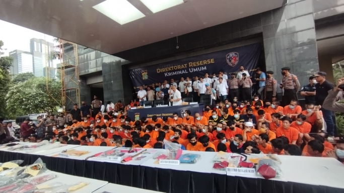 296 tersangka ditangkap dari 199 kasus kejahatan. (Foto: PMJ News/ Fjr)