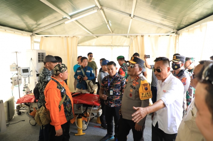 Keterangan Kapolda Sumut, Irjen Pol RZ Panca Putra Simanjuntak dan jajarannya. (Foto: PMJ News)