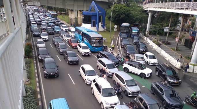 Situasi kemacetan di Jakarta. (Foto: PMJ News/Hadi)