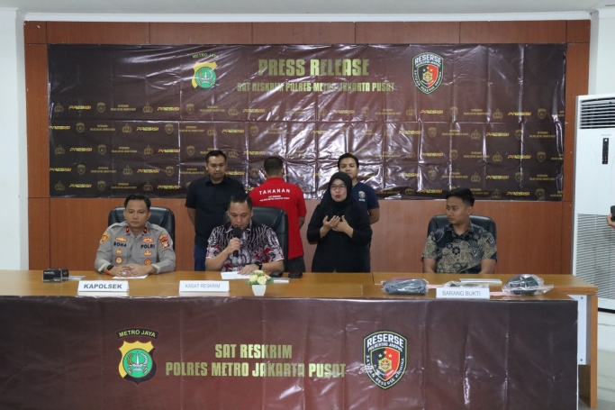 Keterangan Kasat Reskrim AKBP Hady Saputra Siagian. (Foto: PMJ News)