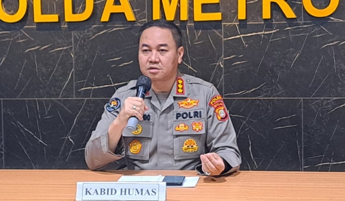 Kabid Humas Polda Metro Jaya, Kombes Pol Trunoyudo Wisnu Andiko saat memberikan keterangan pers. (Foto: PMJ News/Fajar)