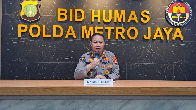 Kabid Humas Polda Metro Jaya Kombes Pol Trunoyudo Wisnu Andiko beri keterangan. (Foto: PMJ/Fajar).