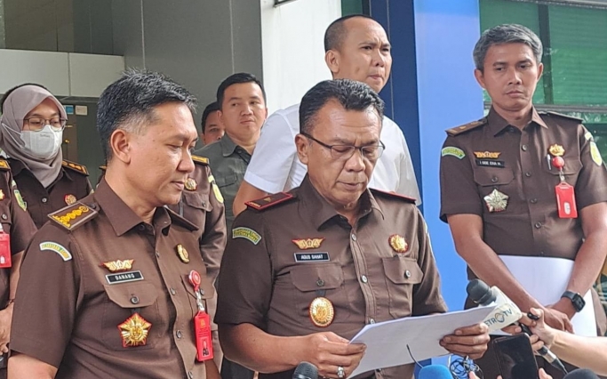 Wakil Kajati DKI Jakarta, Agus Sahat Sampe Tua Lumban Gaol saat memberikan keterangan pers. (Foto: PMJ News/Fajar)