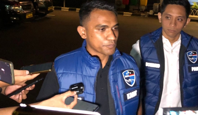Kanit 2 Subdit Siber Ditreskrimsus Polda Metro Jaya, AKP Charles Bagaisar saat memberikan keterangan pers. (Foto: PMJ News/Fajar)