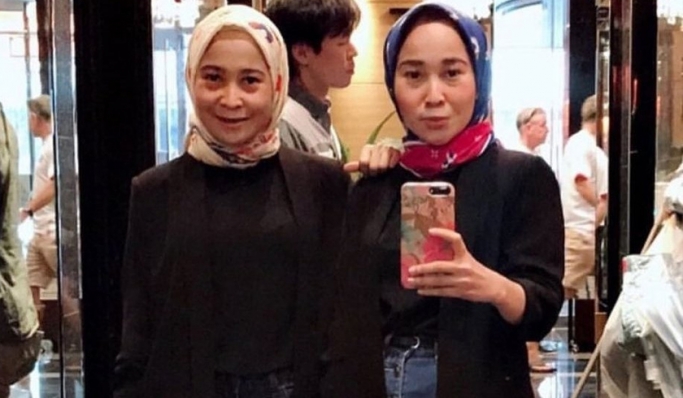 Terlapor kasus dugaan penipuan pre-order iPhone ‘Si Kembar’ Rihana dan Rihani. (Foto: PMJ News/Twitter)