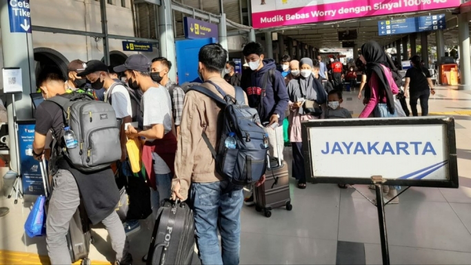 Para pendatang yang tiba di Jakarta. (Foto: Istimewa)