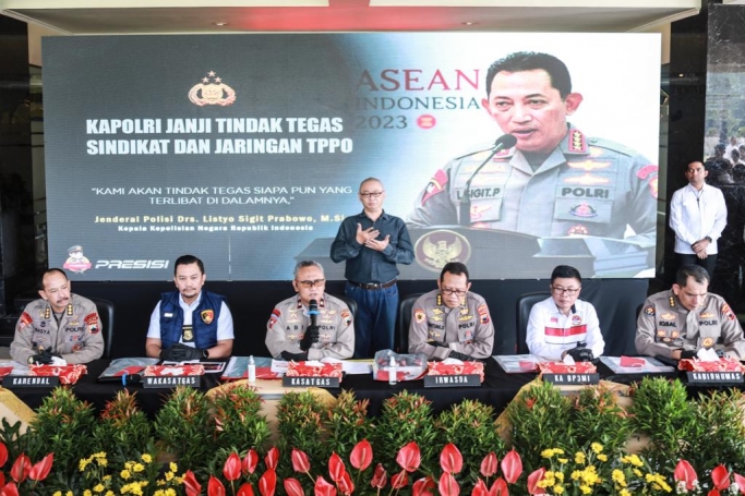 Polri bongkar praktek perdagangan orang. (Foto: PMJ/Polri).