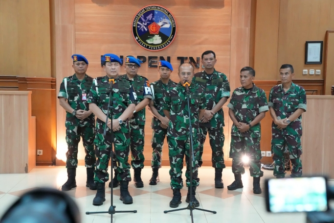 Keterangan Kapuspen TNI Laksda TNI Julius Widjojono. (Foto: PMJ News)