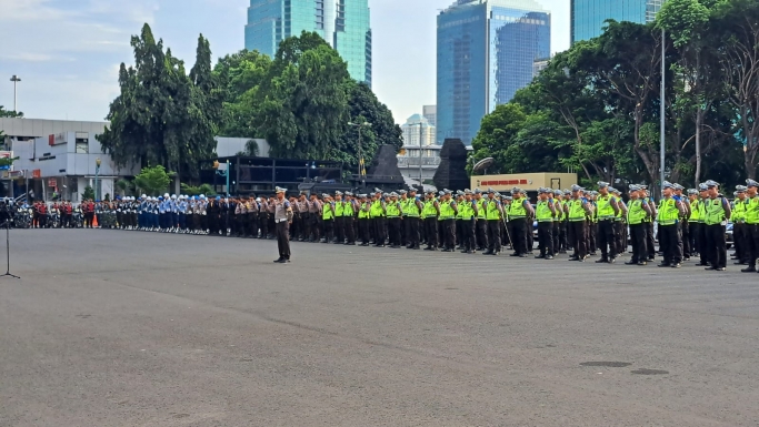 Anggota Polri. (Foto: PMJ/Fajar). 