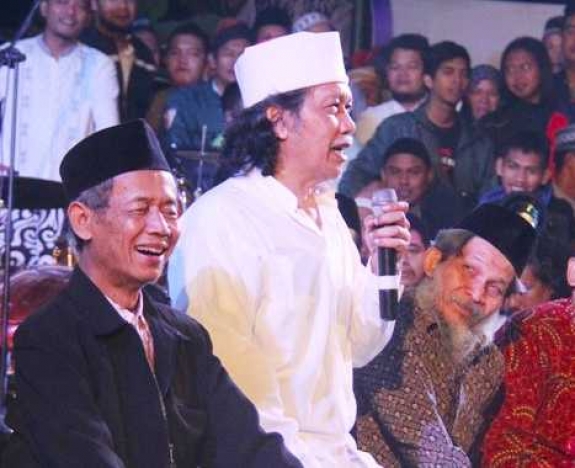 Emha Ainun Najib alias Cak Nun. (Foto: Istimewa)