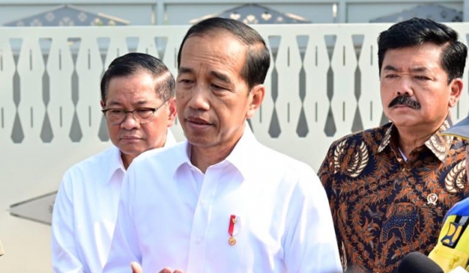 Presiden Jokowi saat memberikan keterangan. (Foto: PMJ News/BPMI Setpres)