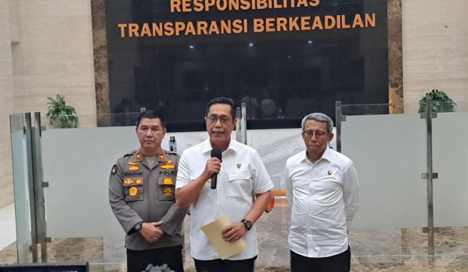 Direktur Tindak Pidana Umum Bareskrim Polri, Brigjen Pol Djuhandhani Rahardjo Puro saat memberikan keterangan pers. (Foto: PMJ News/Fajar)