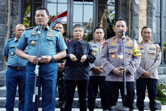 Panglima TNI dan Kapolri dan jajarannya. (Foto: PMJ News)