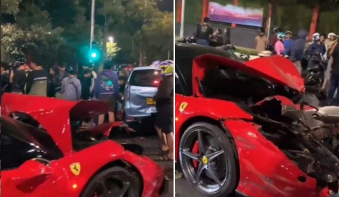 Mobil Ferrari ringsek usai tabrak lima kendaraan di Jalan Jenderal Sudirman dekat Bundaran Senayan, Jakarta Pusat. (Foto: PMJ News/Tangkapan Layar)