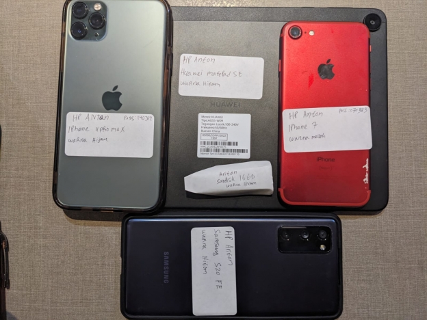 Barang bukti dari kasus judi online. (Foto: PMJ/Ist).