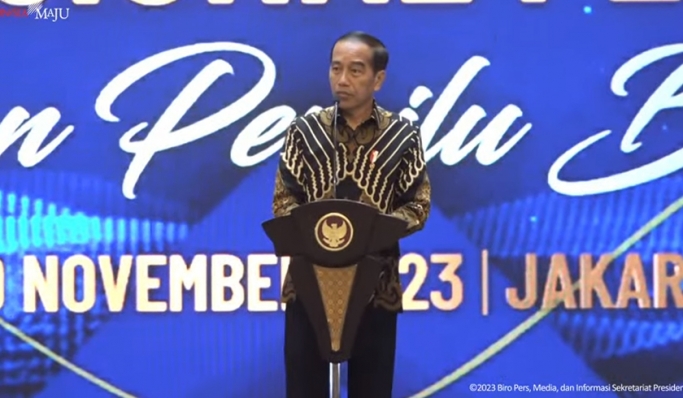 Presiden Jokowi saat memberikan sambutannya dalam acara Rakornas Penyelenggara Pemilu. (Foto: PMJ News/YouTube Setpres)