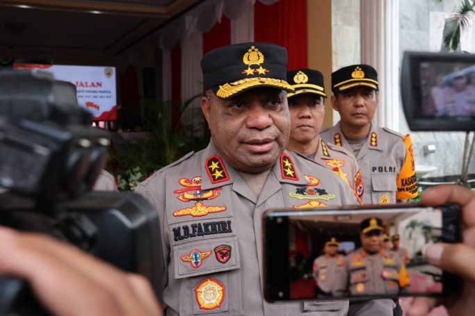 Kapolda Papua Irjen Pol Mathius D Fakhiri beri keterangan. (Foto: PMJ/Ist).