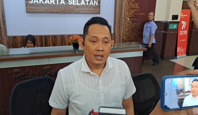 Kasat Reskrim Polres Metro Jakarta Selatan, AKBP Bintoro saat memberikan keterangan pers. (Foto: PMJ News)