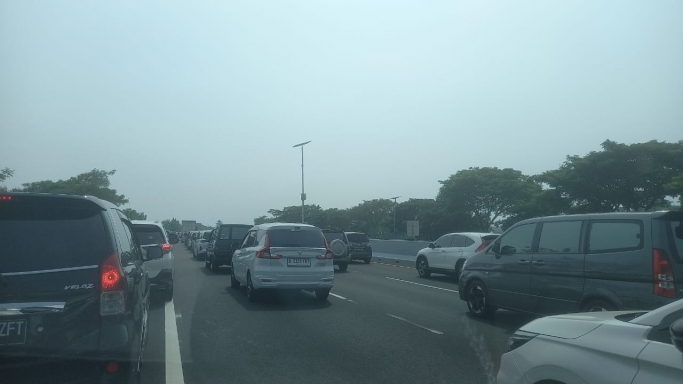 Lalu Lintas di Tol Cipali. (Foto: PMJ/Ginting).