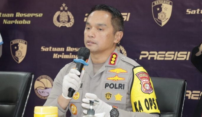 Kapolres Metro Jakarta Barat, Kombes M Syahduddi saat konferensi pers. (Foto: PMJ News)