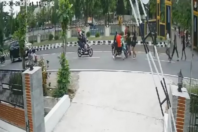 Kasus penganiayaan relawa Ganjar-Mahfud. (Foto: PMJ/Tangkapan Layar). 