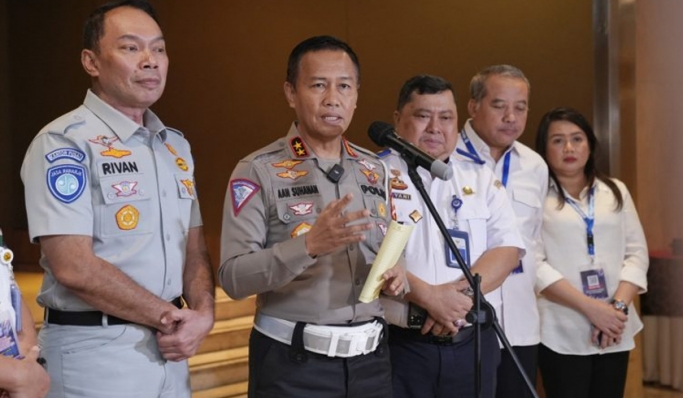 Kepala Korlantas Polri, Irjen Pol Aan Suhanan saat Rapat Koordinasi (Rakor) Kesiapan Pengelolaan Arus Lalu Lintas Mudik-Balik Lebaran 2024. (Foto: PMJ News)