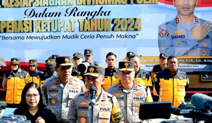 Kadiv Humas Polri, Irjen Shandi Nugroho saat memberikan keterangan pers. (Foto: PMJ News)