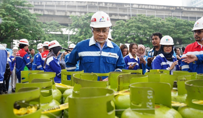 Menteri Perdagangan, Zulkifli Hasan menemukan adanya praktek pengurangan volume gas LPG 3 kilogram. (Foto: PMJ News/Dok Kemendag)