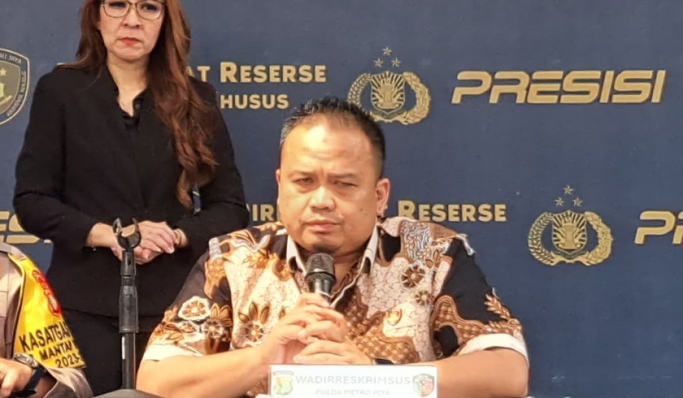 Wadirreskrimsus Polda Metro Jaya, AKBP Hendri Umar dalam konferensi pers. (Foto: PMJ News/Fajar)