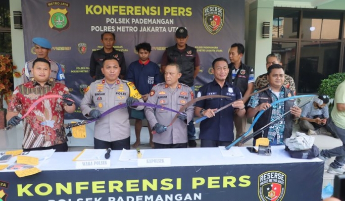 Polsek Pademangan menggelar rilis penangkapan pelaku tawuran. (Foto: PMJ News)