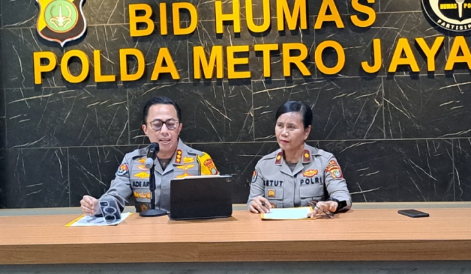 Kabid Humas Polda Metro Jaya, Kombes Pol ade ary Syam Indradi saat konferensi pers. (Foto: PMJ News)