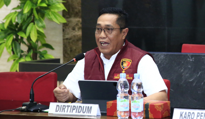 Direktur Tindak Pidana Umum Bareskrim Polri, Brigjen Pol Djuhandani Rahardjo saat konferensi pers. (Foto: PMJ News/Fajar)