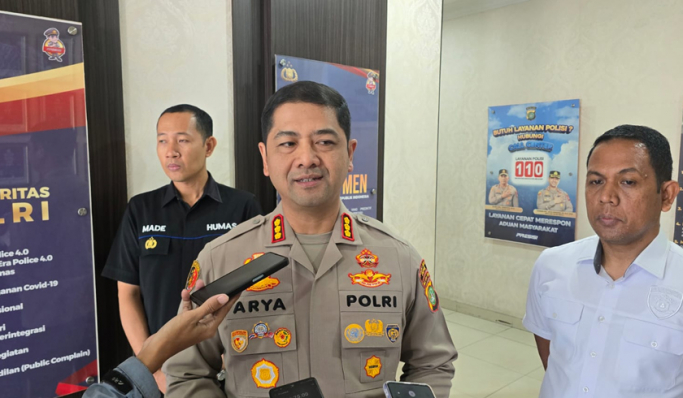 Kapolres Metro Depok, Kombes Pol Arya Perdana saat memberikan keterangan pers. (Foto: PMJ News)