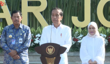 Presiden Jokowi meresmikan revitalisasi Pasar Jongke yang ada di Surakarta, Jawa Tengah. (Foto: PMJ News/YouTube Setpres)