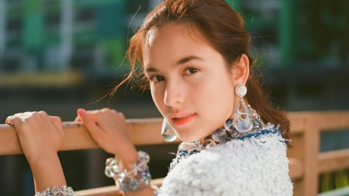 Artis cantik Chelsea Islan. (Foto: PMJ/Instagram).