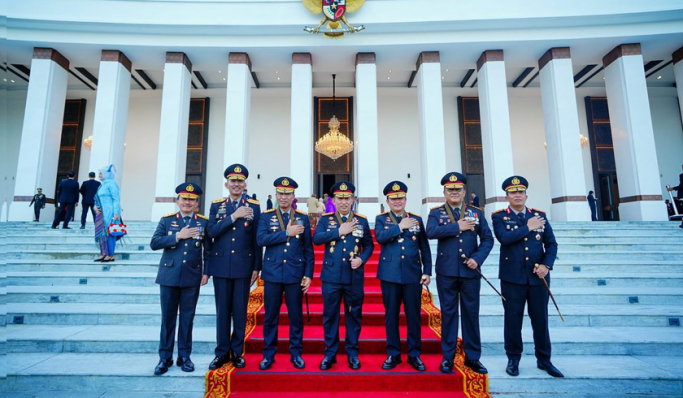 Kapolri Jenderal Listyo Sigit Prabowo menghadiri upacara HUT Kemerdekaan RI ke-79 di IKN Nusantara. (Foto: PMJ News/Instagram @listyosigitprabowo)
