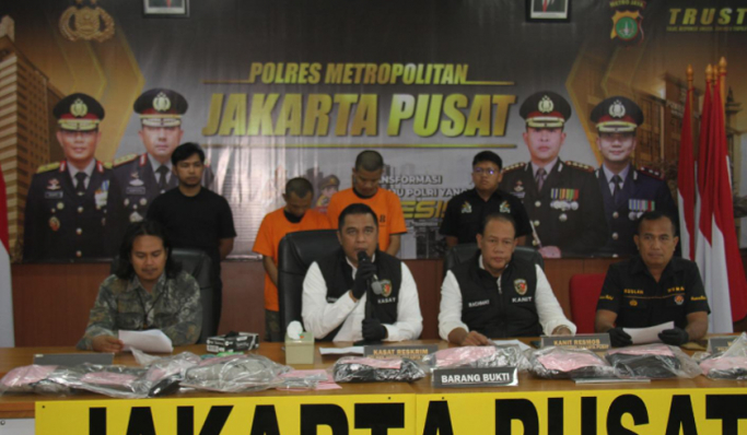 Kasat Reskrim Polres Metro Jakarta Pusat, AKBP Chandra Mata Rohansyah saat konferensi pers. (Foto: PMJ News)